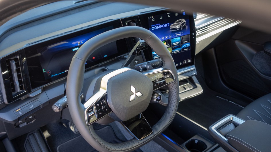 Mitsubishi Eclipse Cross Test (2025)