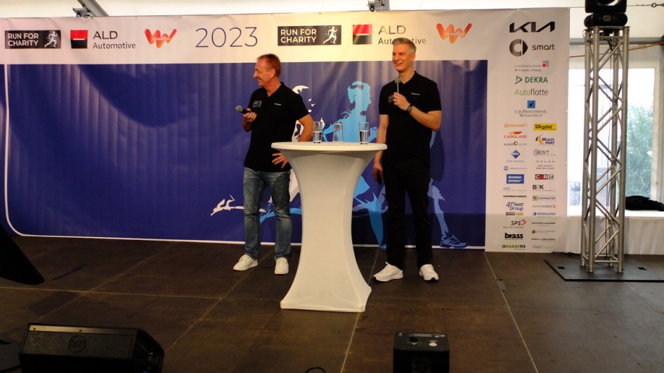 Karsten Rösel (Geschäftsführer ALD Deutschland) und Stephan Spiess (ALD Head of Digital Partnership) begrüßten am Vorabend des ALD Run For Charity die Teilnehmer.