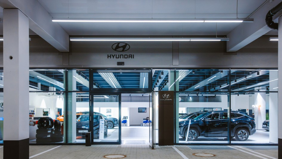 Neue AVAG-Mehrmarkenautohaus in München