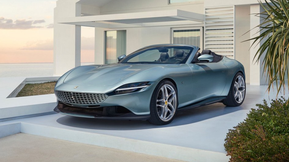 Ferrari Roma Spider 
