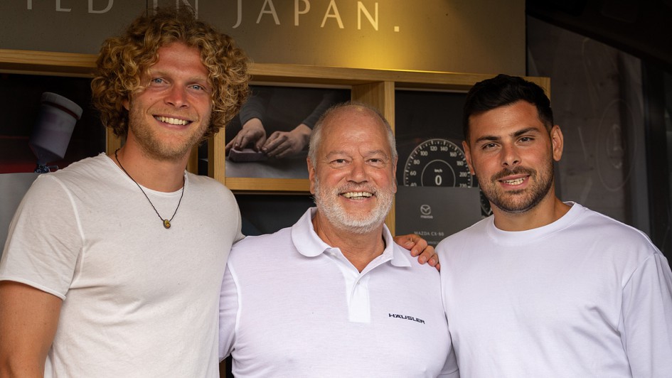 Autohaus Häusler als Hauptsponsor auf der Galopprennbahn in München