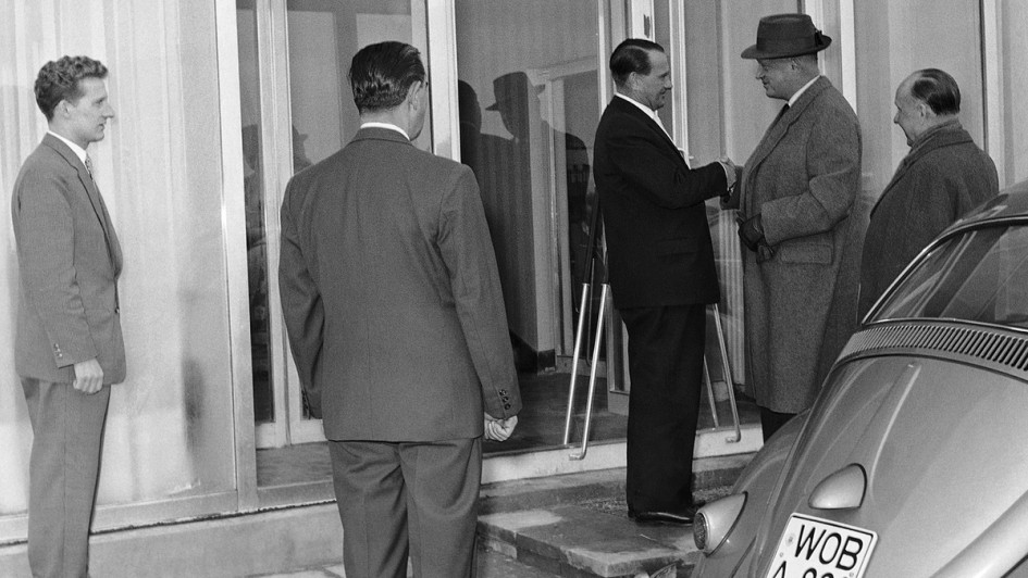 101 Jahre Autohaus Wolfsburg Hotz und Heitmann Gruppe