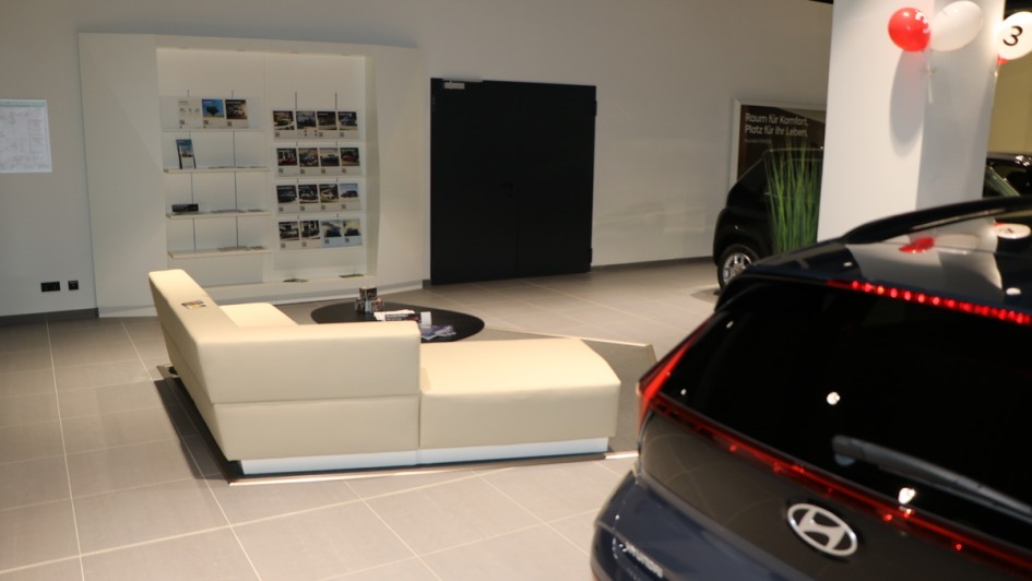 Neue AVAG-Mehrmarkenautohaus in München