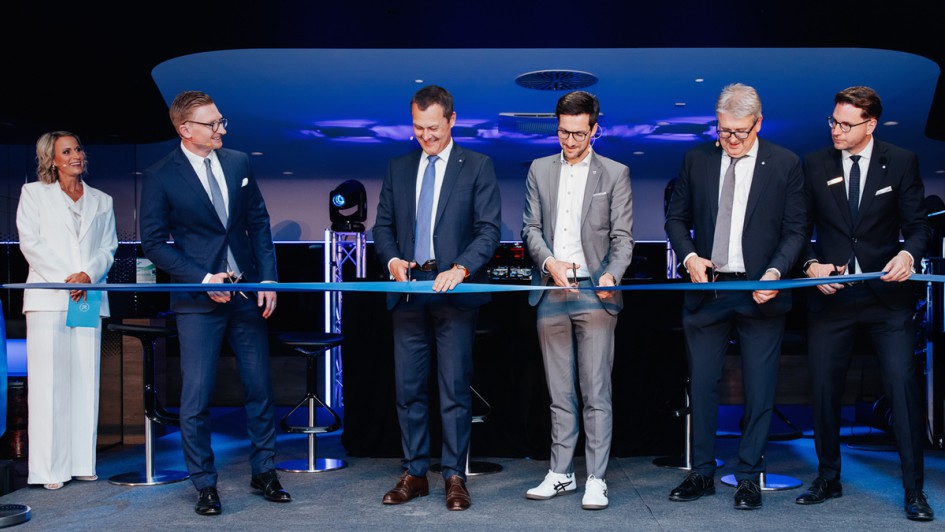 Kestenholz Pkw-Center Freiburg