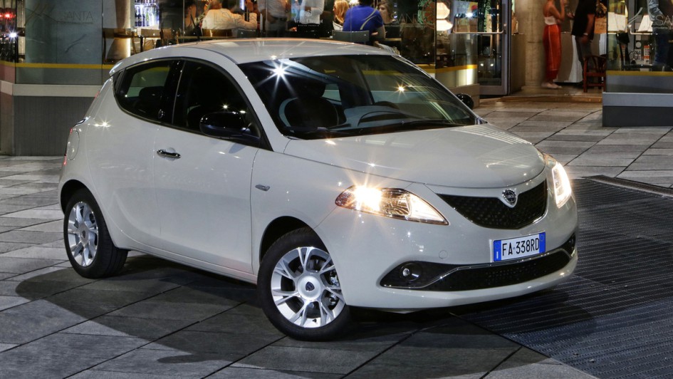Lancia Ypsilon