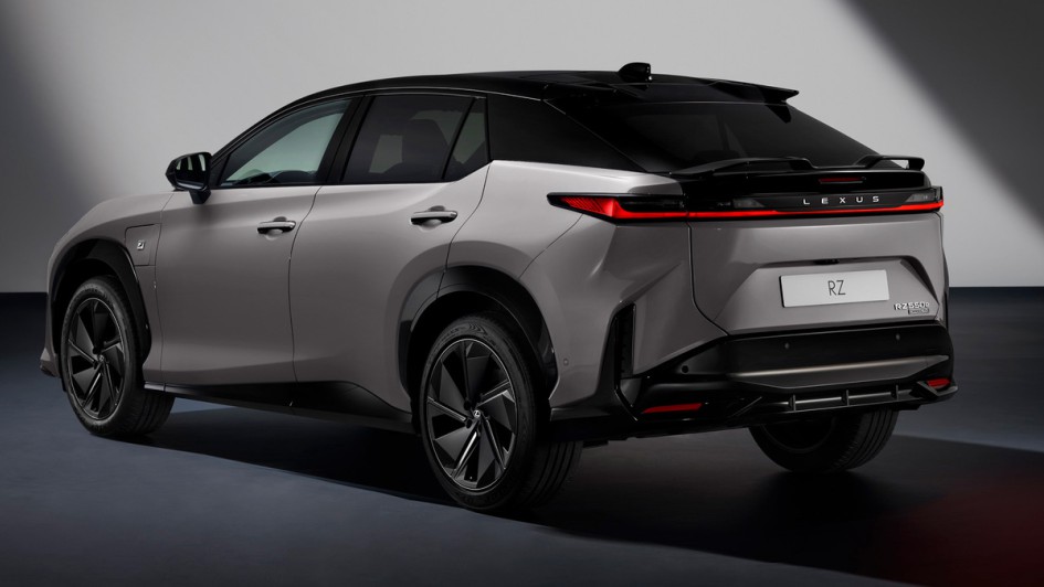 Lexus RZ