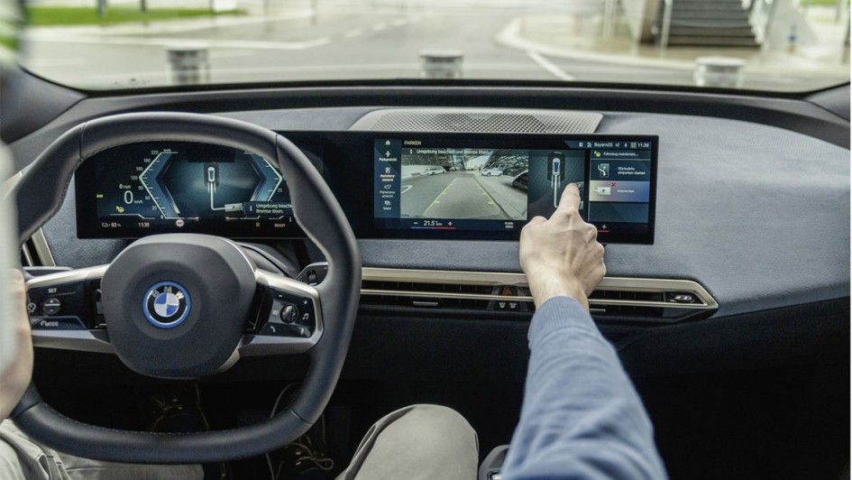 Assistenzsysteme im Dienstwagen