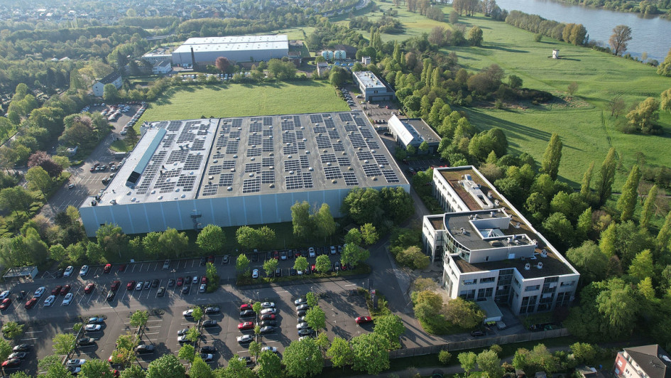 Mazda Photovoltaikanlage Leverkusen