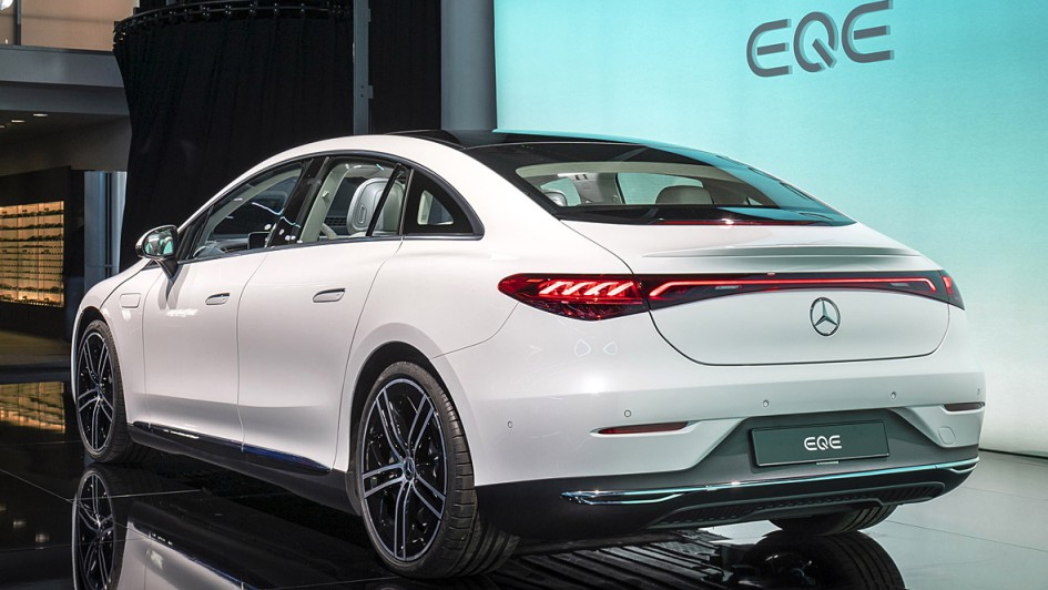 Mercedes EQS (2022)