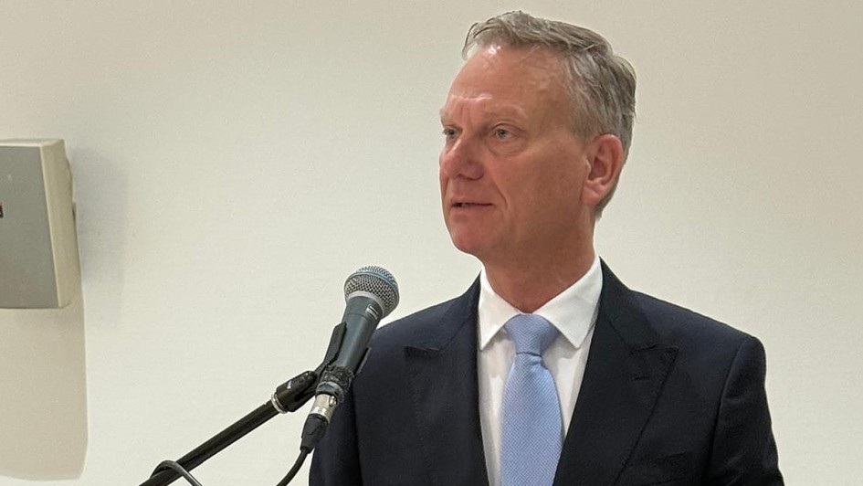 Michael Ziegler wird 70 - Feierstunde in der Schwabengarage 