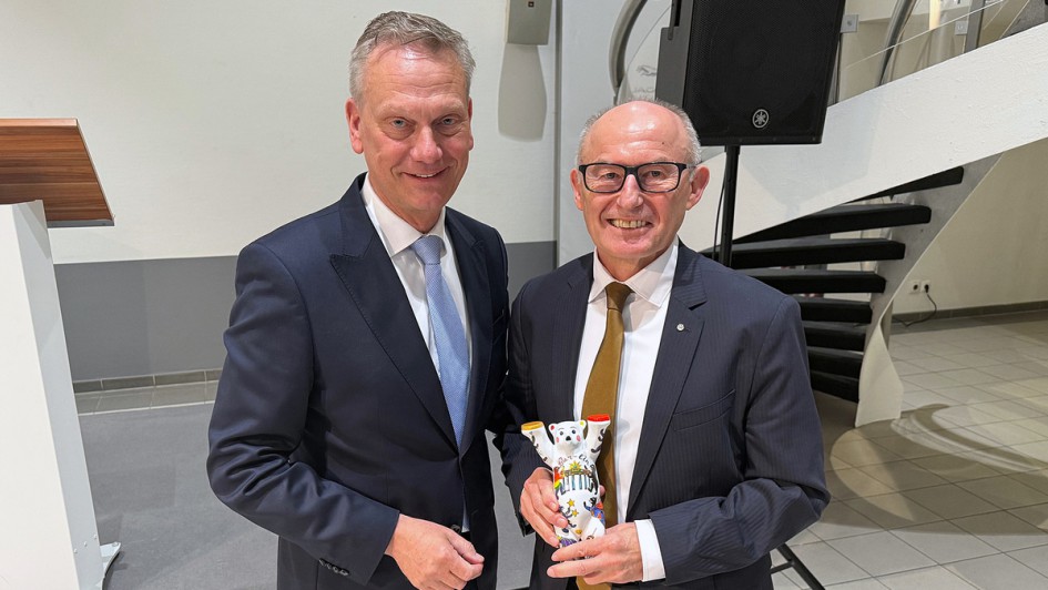 Michael Ziegler wird 70 - Feierstunde in der Schwabengarage