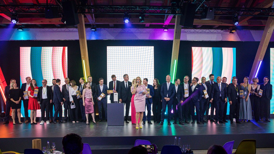 Mini Awards 2021 (2022)