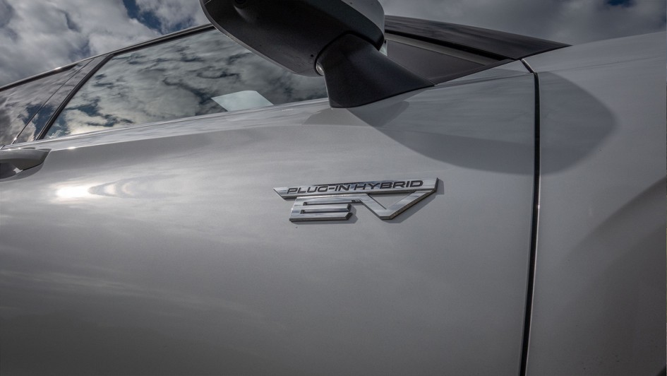 Mitsubishi Outlander Test (2025)