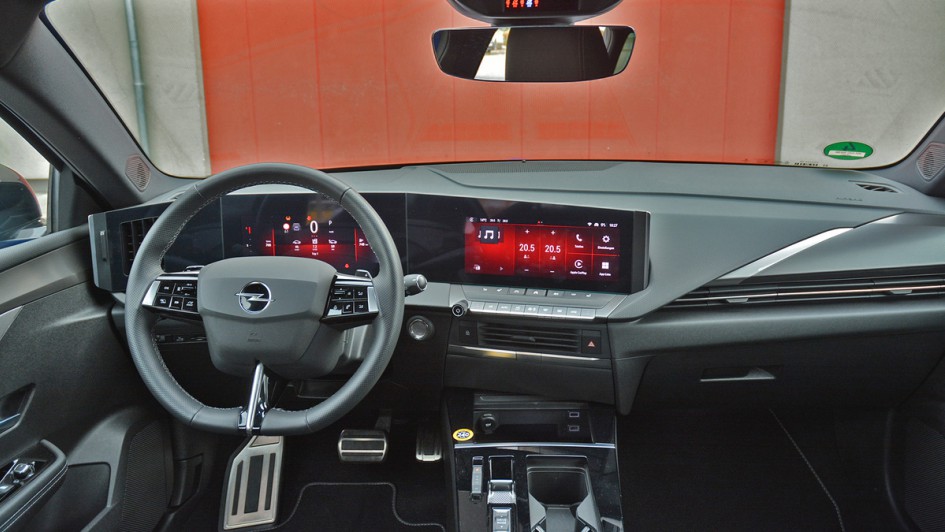 Opel Astra Sports Tourer, Innenraum, Cockpit, Lenkrad