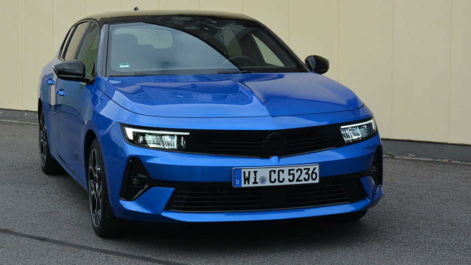 Opel Astra Sports Tourer, Scheinwerfer, Kühlergrill, Frontansichtt, Motorhaube