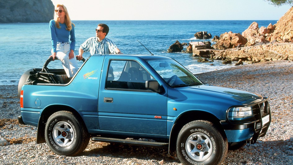 Opel Frontera Cabrio in blau