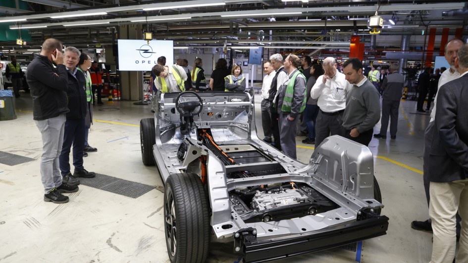 STLA-Plattform des Stellantis-Konzerns am Beispiel des Opel Grandland 2024