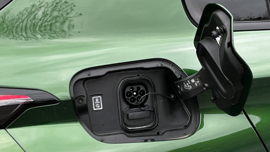 Peugeot E-308 (2024)