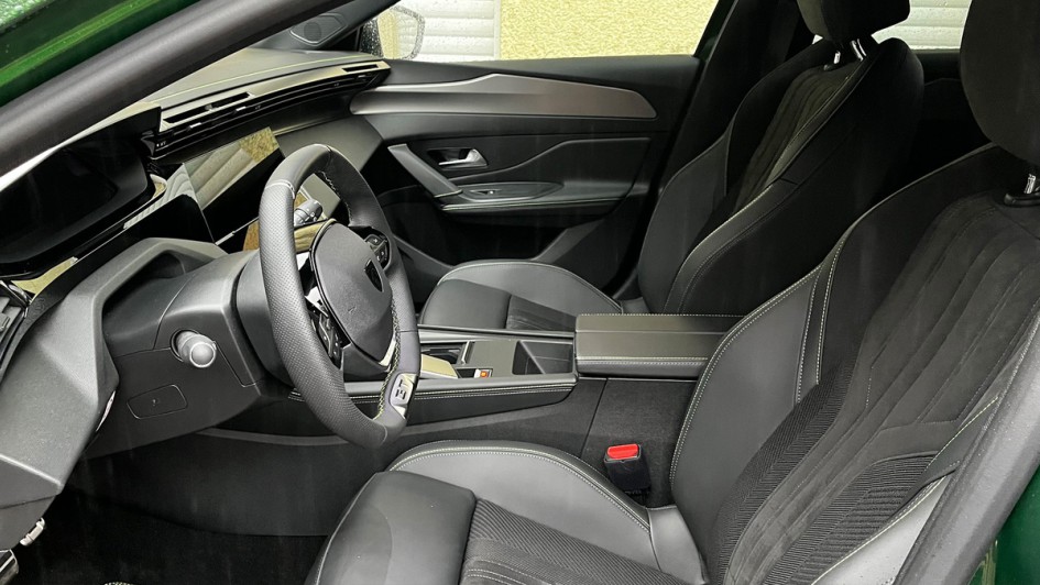 Peugeot E-308 (2024)