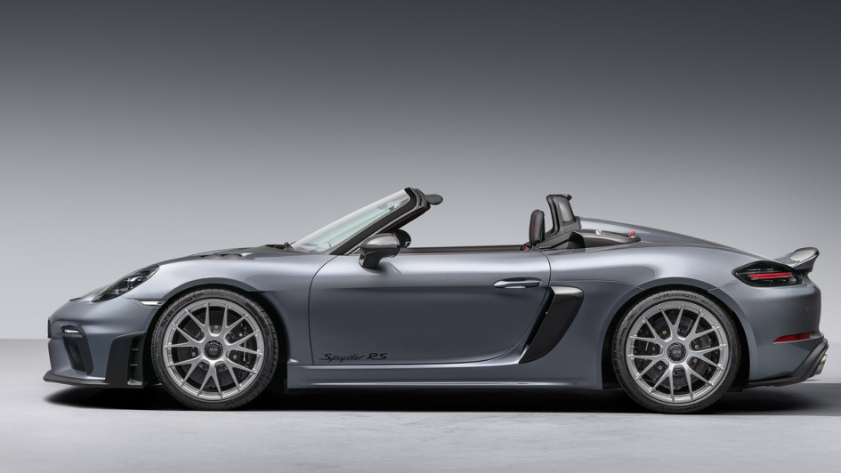 Porsche 718 Spyder RS