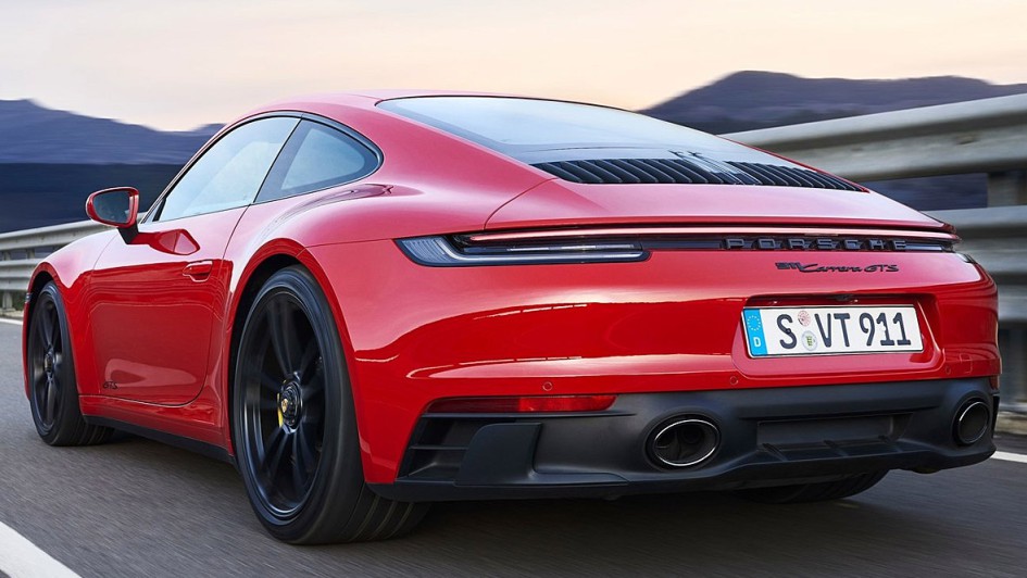 Porsche 911 GTS (2022)