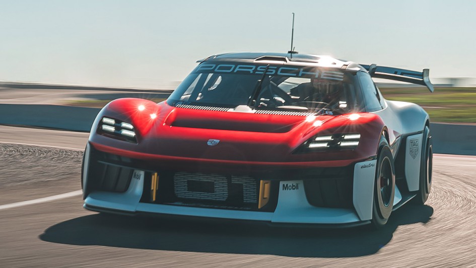 Jungfernfahrt Porsche Mission R