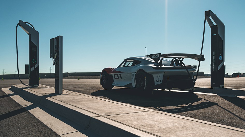 Jungfernfahrt Porsche Mission R