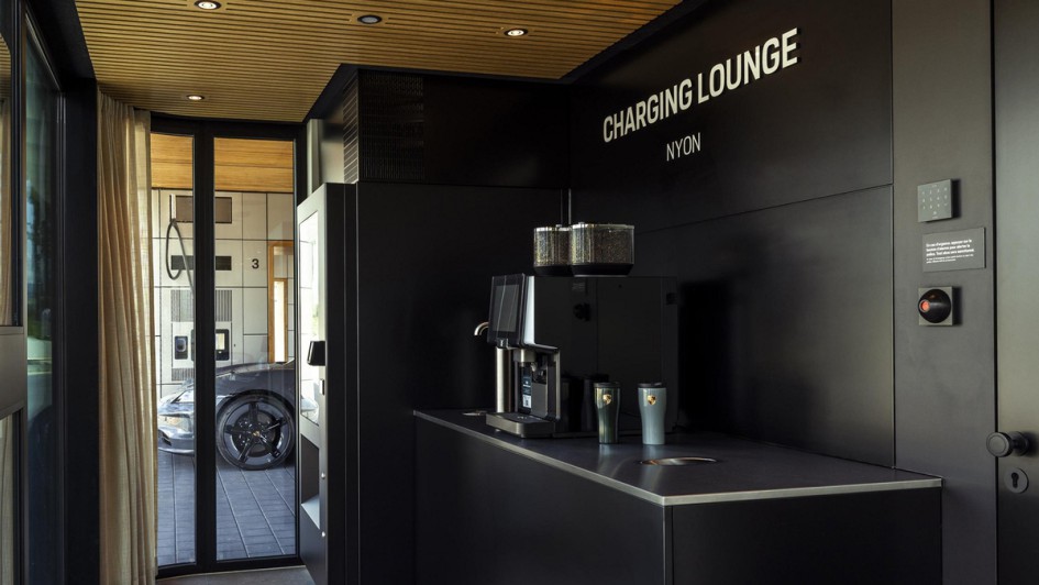 Porsche Charging Lounge Schweiz