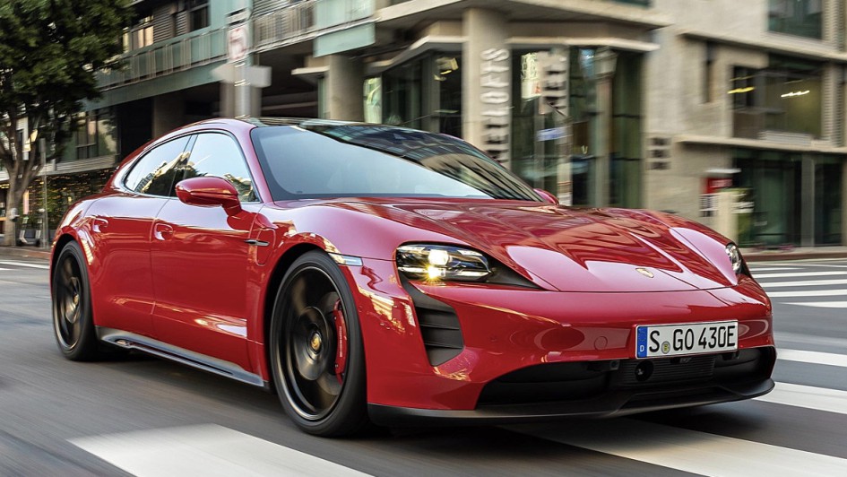Porsche Taycan GTS Sport Turismo