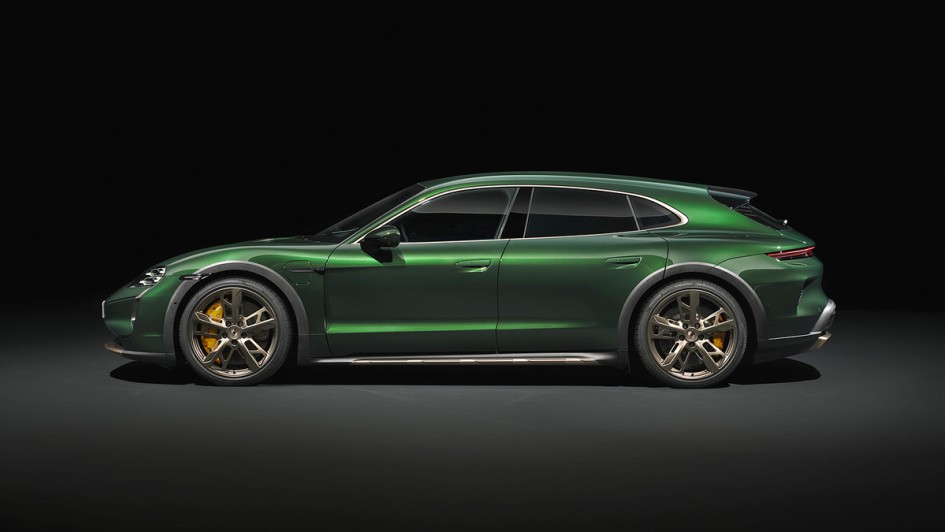 Porsche Taycan (2024)