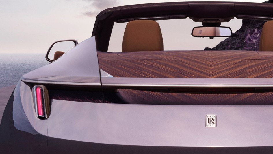 Rolls-Royce Amethyst Droptail