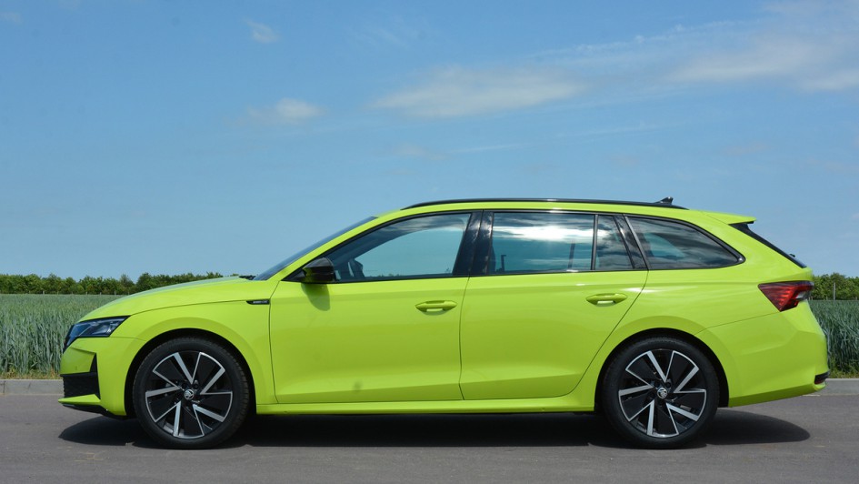 Skoda Octavia Test (2024)