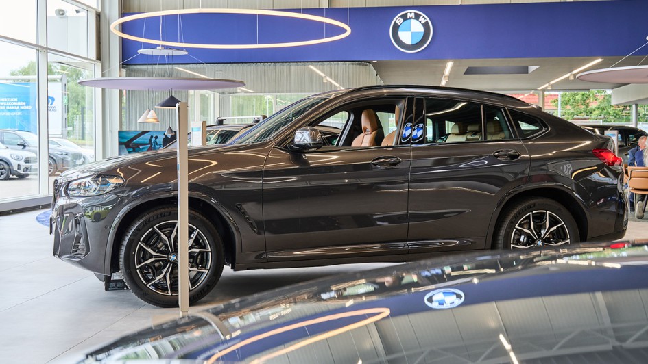 BMW Autohaus Hansa Nord in Stralsund - Neueröffnung