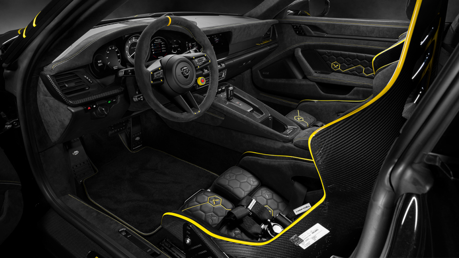 Techart GTstreet R Flyweight