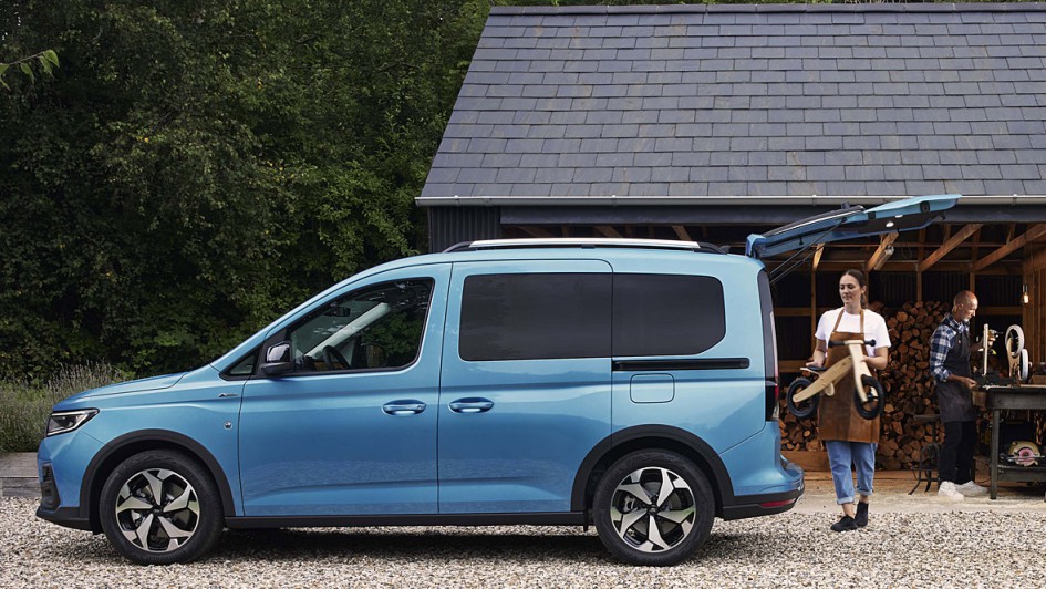 Ford-Tourneo-Connect-2022