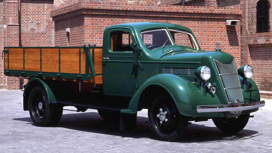 Toyota-Automobilbau 90 Jahre