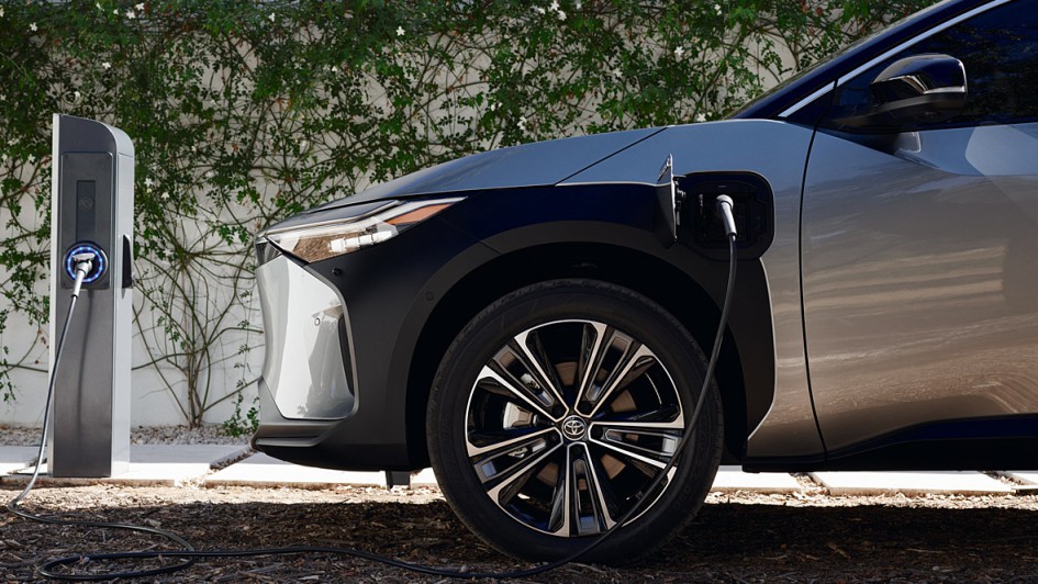 Toyota bZ4X (2022)