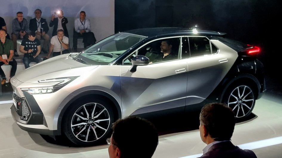Toyota C-HR (2024)