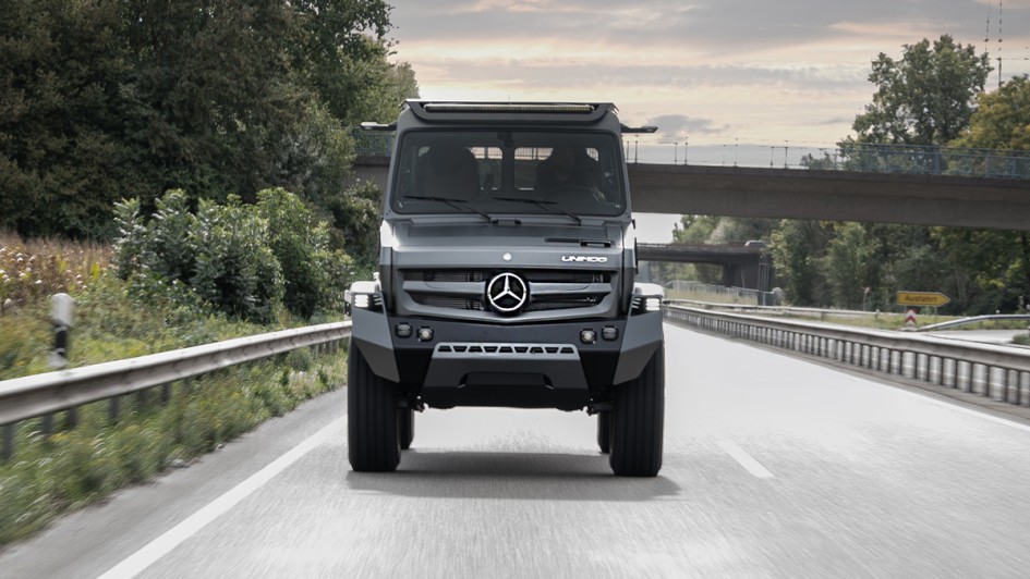 Mercedes-Benz Trucks Unimog