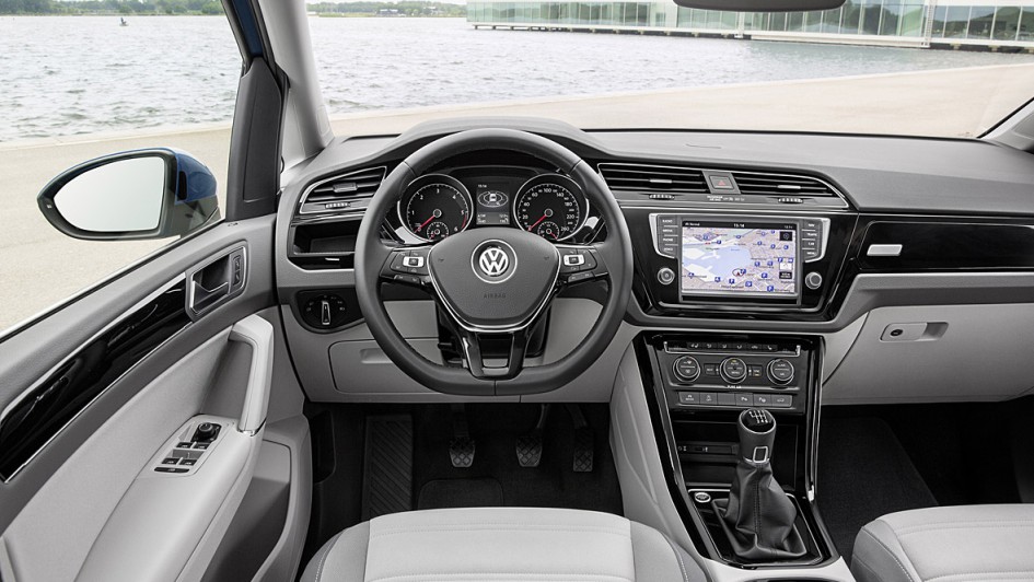 Le VW Routan sur base du Pacifica Vw-touran-2024-5